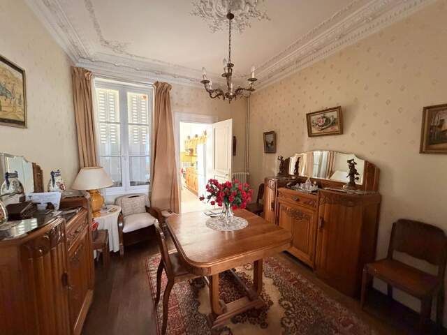 Maison À Vendre — photo du bien