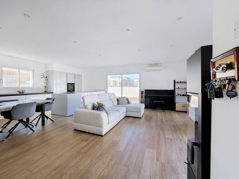 Maison T5 À Vendre — photo 1