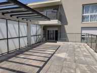 Limite MONTCHAT- Terrasse de 49 m²+balcon - Tram aux pieds-  Garage double possible — photo 2