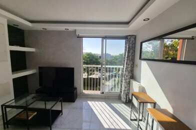 Appartement 1 pièces 520 €
