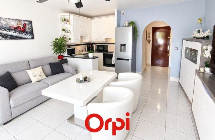 APPARTEMENT T2 AVEC TERRASSE ET PLACE DE PARKING PRIVEE — photo 4