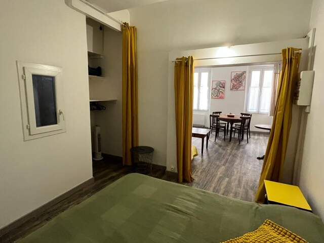 À LOUER APPARTEMENT T1 BIS MEUBLÉ TOULON CENTRE VILLE — photo du bien