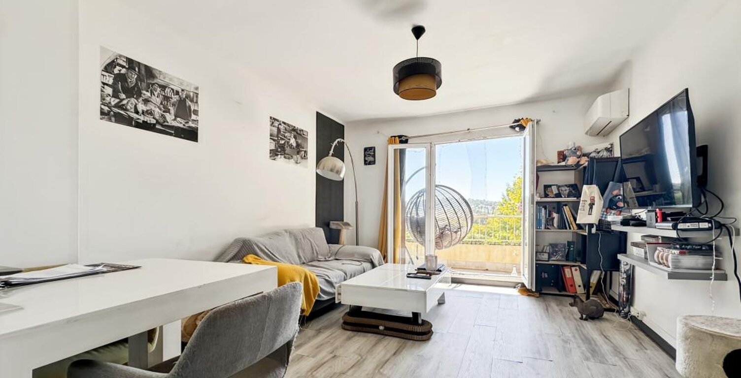 Appartement T3 avec balcon Toulon Est, vue dégagée — photo 1