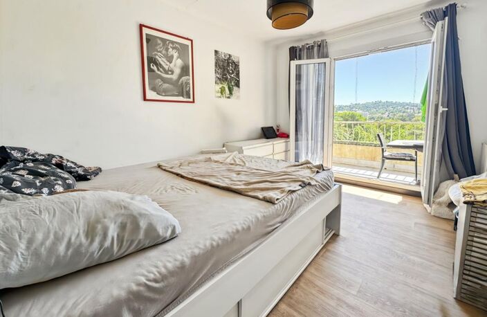 Appartement T3 avec balcon Toulon Est, vue dégagée — photo 4