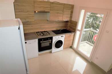 Appartement 4 pièces 1460 €