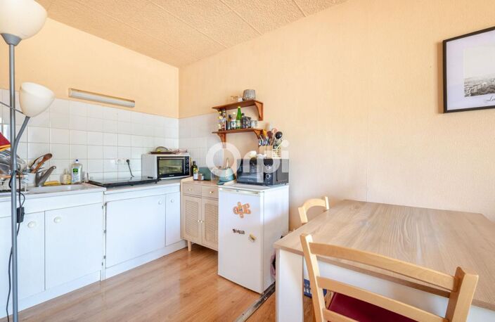 À VENDRE – INVESTISSEMENT LOCATIF – T1 BIS 39 M² – TERRASSE – GARAGE – SECTEUR ROUSSILLON — photo 4