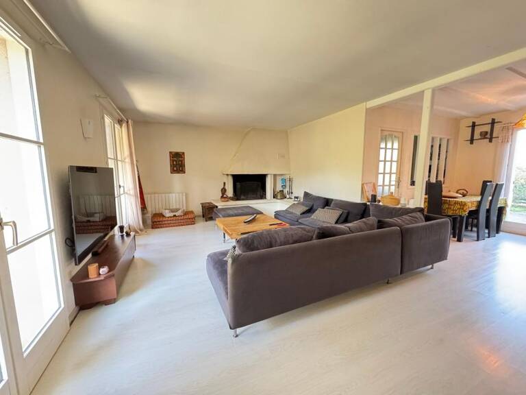 Maison Familial 120m2  À Vendre — photo 1