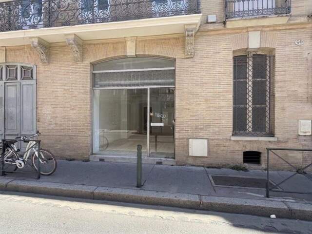 TOULOUSE - Jeanne d'Arc/Matabiau  -Local commercial avec réserve — photo du bien