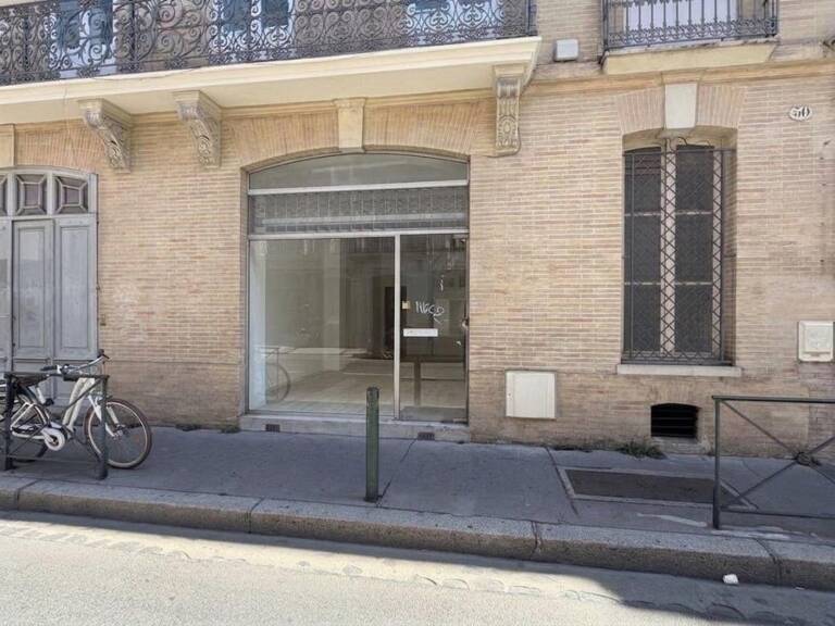 TOULOUSE - Jeanne d'Arc/Matabiau  -Local commercial avec réserve — photo 1