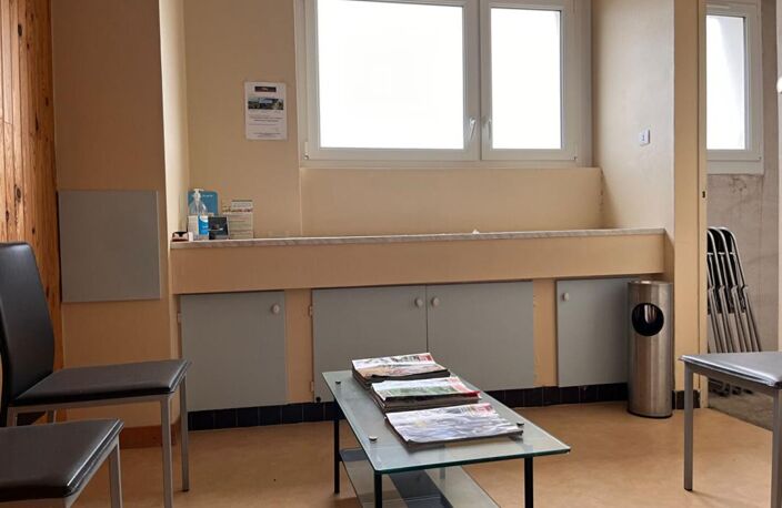 T4 DANS RESIDENCE SECURISEE , PARKING NUMEROTE, CAVE ET GRENIER — photo 5