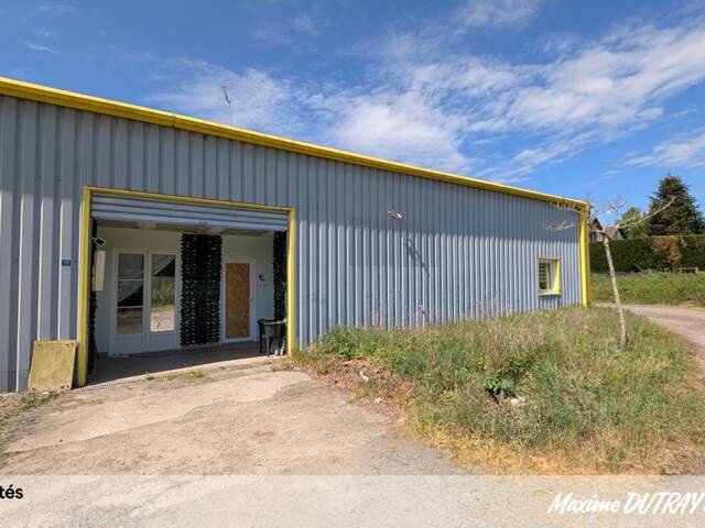 Hangard 400m² - Bâtiment professionnel — photo du bien