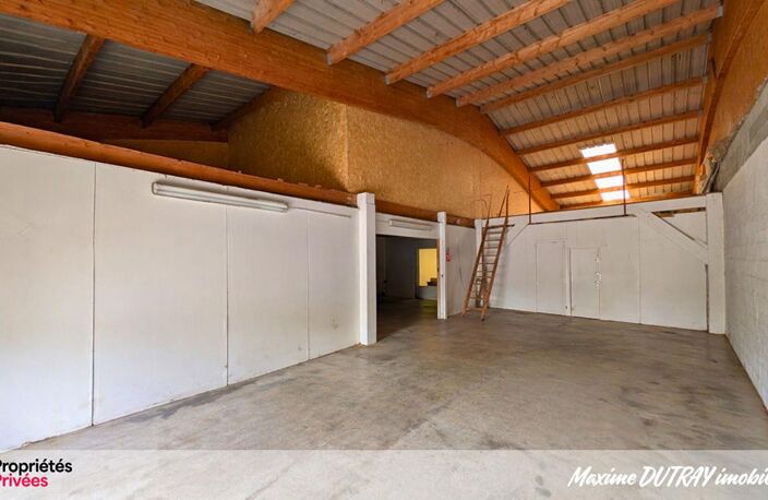 Hangard 400m² - Bâtiment professionnel — photo 2
