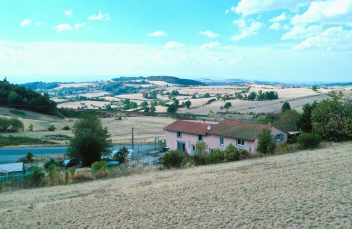 Corps de ferme de 183 m² et grand terrain de 5 631 m² - Proche Lyon — photo 2