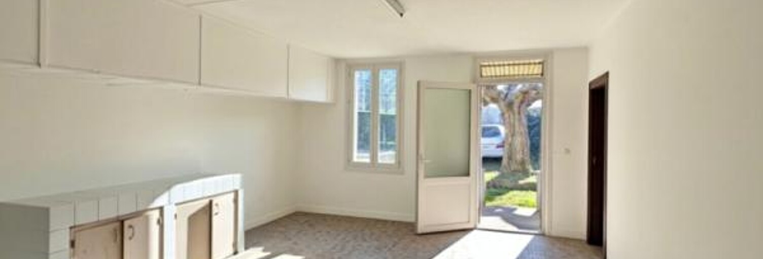 Maison 15 Pièces 140 m² à vendre à Saint-Denis-de-Pile (33910)