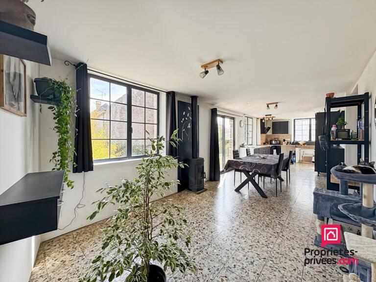 Maison Plain pied Proche Epoisses (21460) avec terrain et dépendance — photo 1