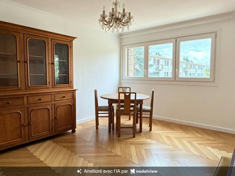 Appartement  3 pièces, 56 m², à 2  pas du centre ville de L Isle Adam — photo 1
