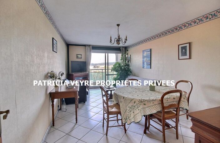 Appartement SAINT-ÉTIENNE secteur BERGSON T4 de 86m², garage fermé — photo 3