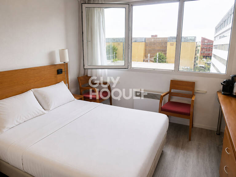Part Dieu, investisseur, Studio vendu loué au dernier étage, Lyon 3ème (69003) — photo 1