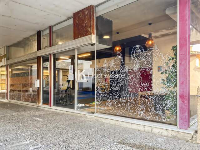 LOCAL COMMERCIAL — photo du bien