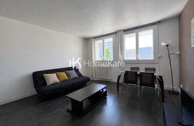 APPARTEMENT T4 PROCHE COMMODITÉ — photo du bien