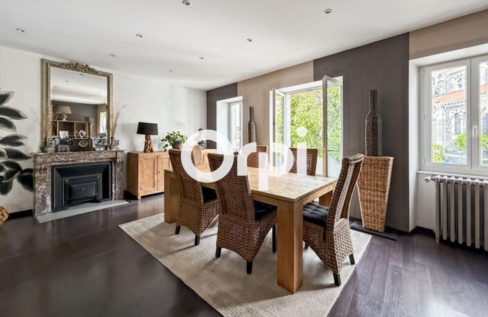 Appartement 165 m², centre du village avec double terrasse et vue dégagée ! — photo 3