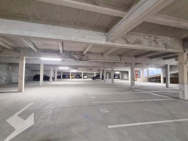 Garage à Tours — photo du bien
