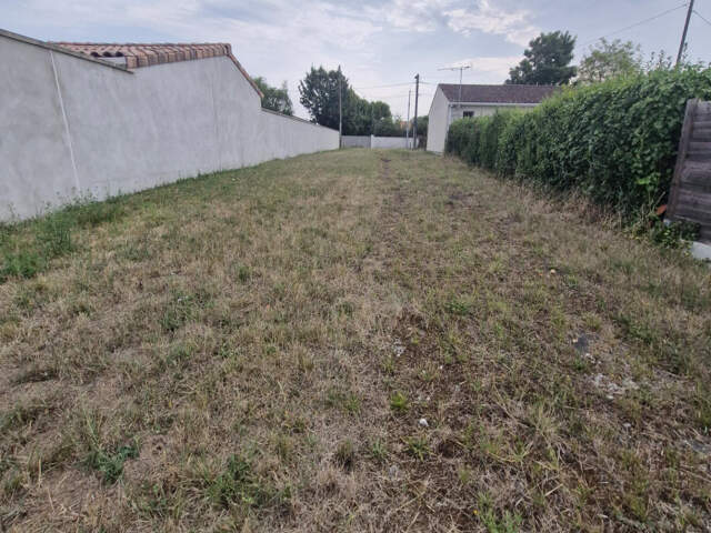 Terrain 333 m2 17132 Meschers — photo du bien