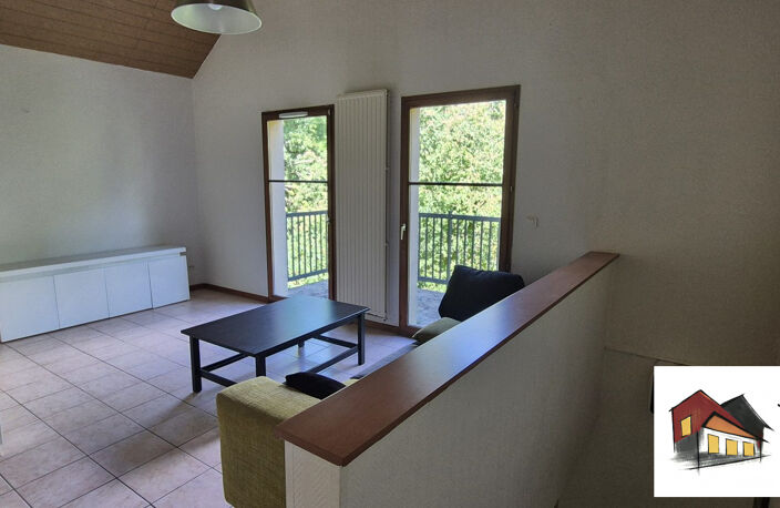 Appartement Duplex T2 meublé — photo 4