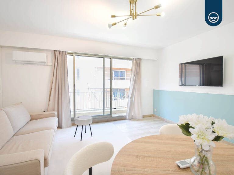 NICE - DUBOUCHAGE NICE ETOILE - 2P 49M2 BALCON — photo 1