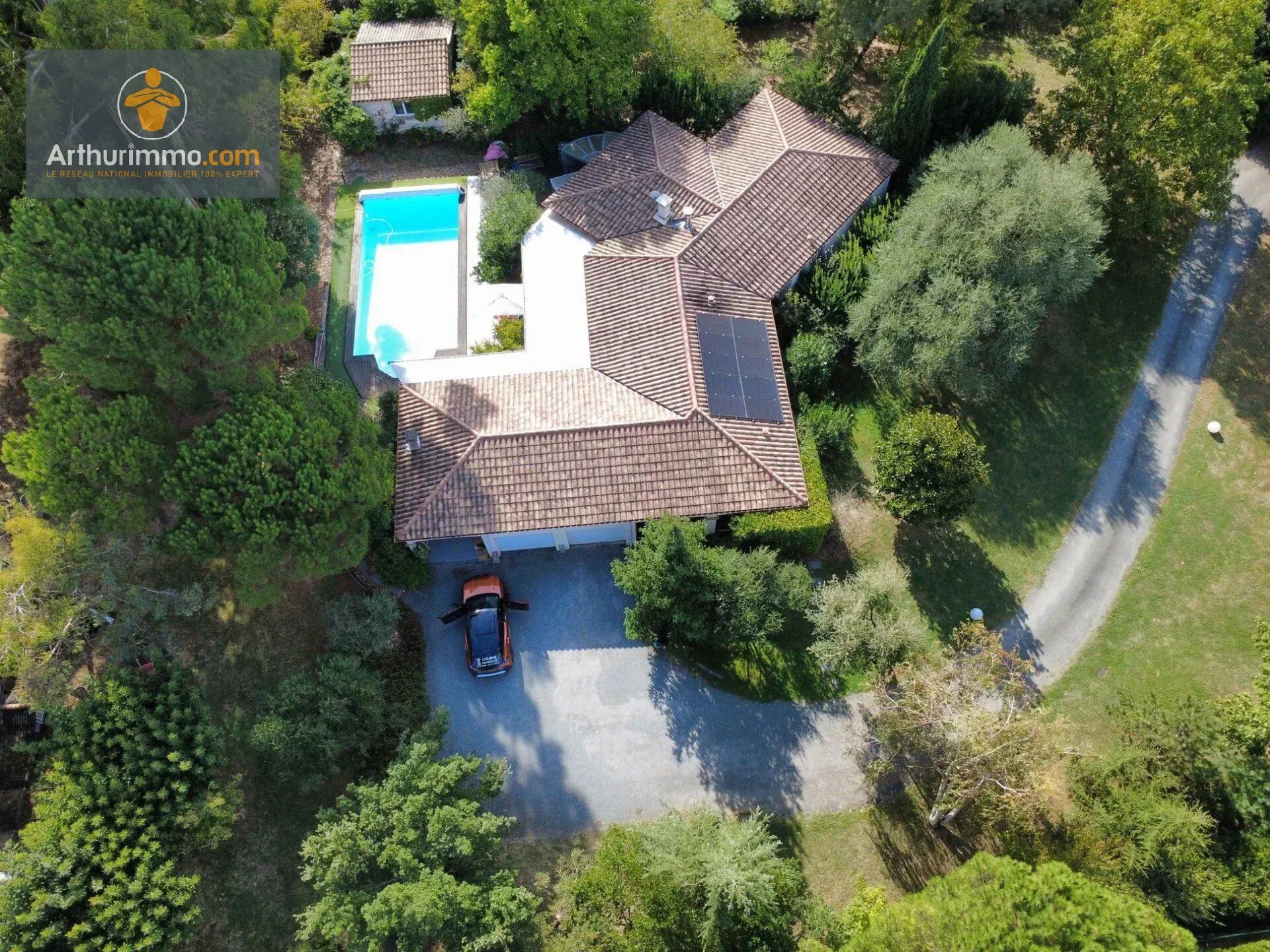 Maison 6 pièces 146 m² · à Marmande · 146 m² · 399 000 €
