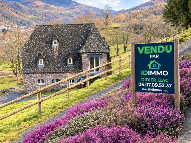 MAISON AUVERGNATE EN PIERRE — photo du bien