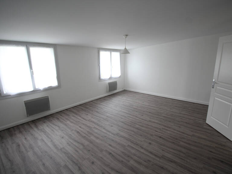 Appartement type 4 à WARMERIVILLE — photo 1