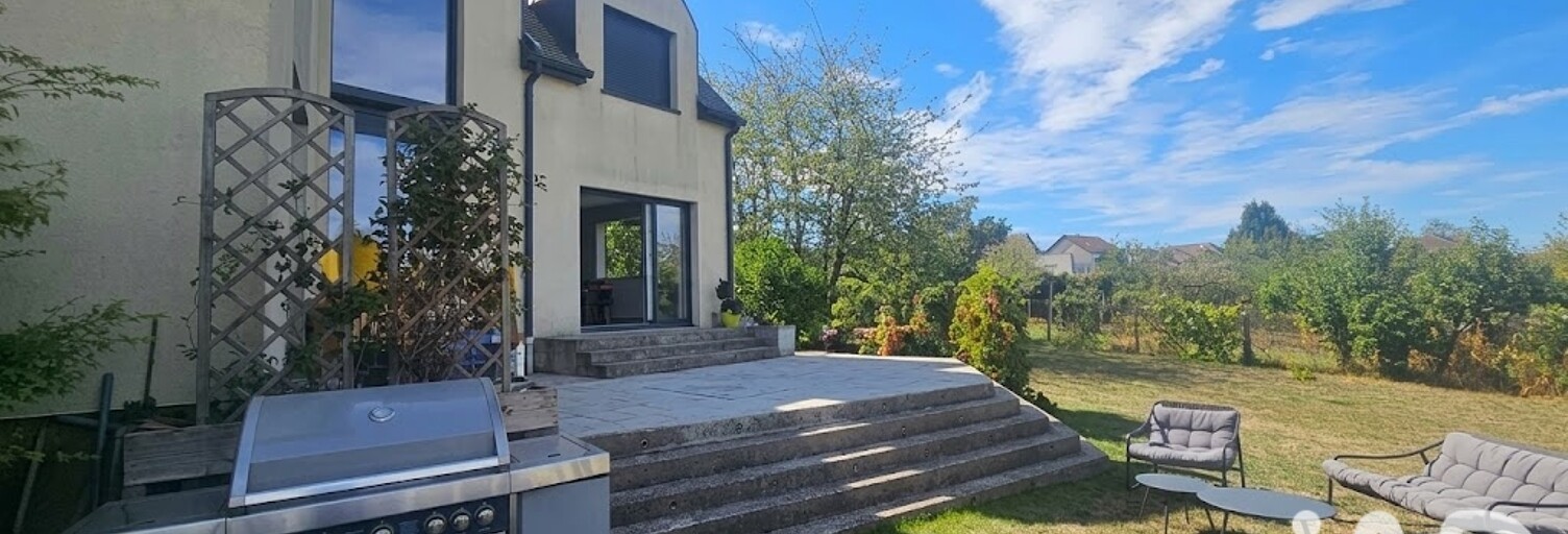 Maison 14 Pièces 300 m² à vendre à Chartres (28000)