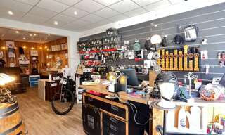 Commerce  245 m² à vendre à Vanves (92170)