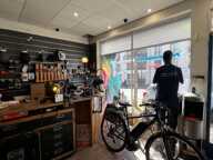 Vente Boutique/Local commercial 245 m&sup2; — photo 2