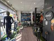 Vente Boutique/Local commercial 245 m&sup2; — photo 3