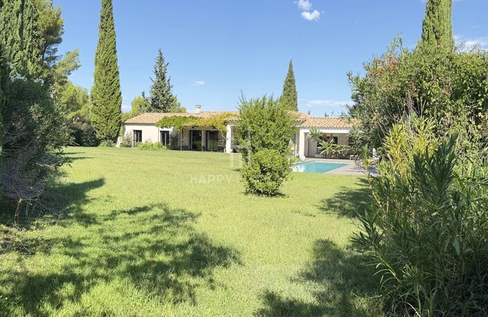 Maison contemporaine de plain pied avec parc et oliveraie de 3500 M2 — photo 2