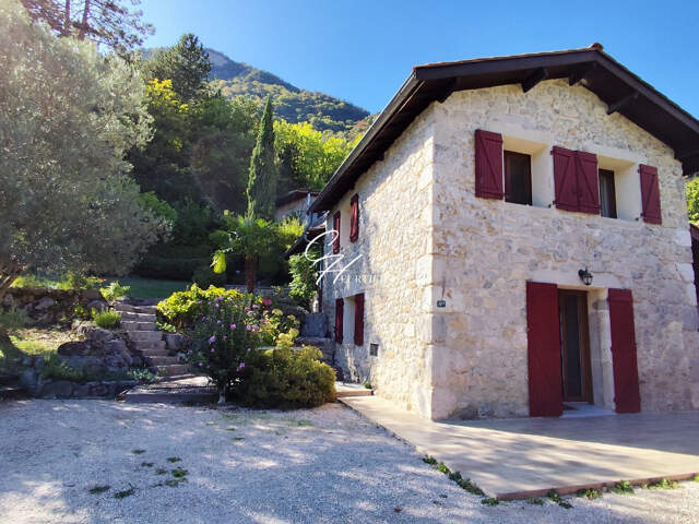 Charmante maison ancienne — photo du bien