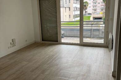 Appartement 3 pièces 700 €