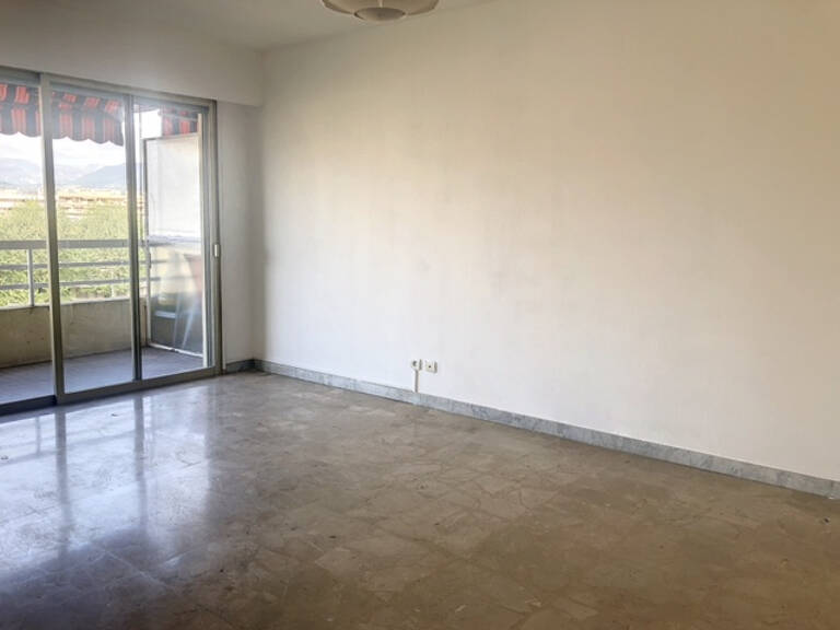 SPACIEUX STUDIO EN DERNIER ETAGE — photo 1
