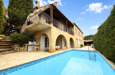 Villa 214m² Vue Mer Saint Laurent Du Var — photo du bien