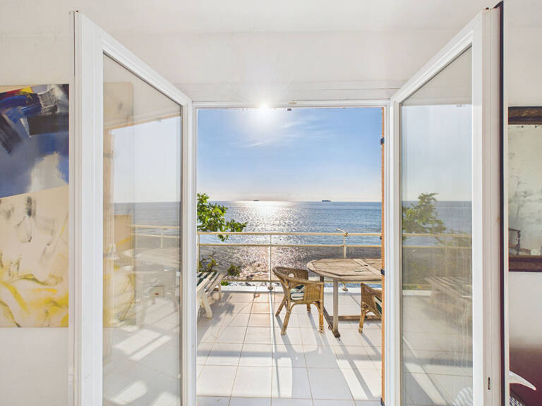 MAISON PIEDS DANS L'EAU - ENTRE ERBALUNGA & BASTIA — photo 1