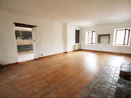 MAISON DE VILLAGE VIRY - 8 pièce(s) - 189 m2 — photo 4
