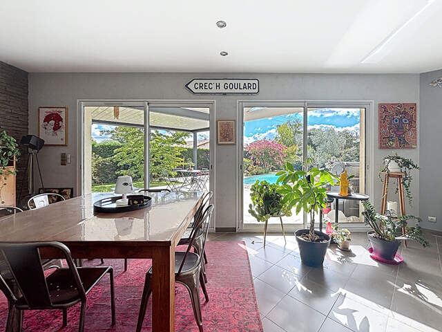 Maison 5 pièces en parfait état, avec piscine et garage à Bressols — photo du bien