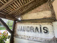 ANCIEN RELAIS DE POSTE de 180 m2  Centre village de JAUDRAIS — photo 4