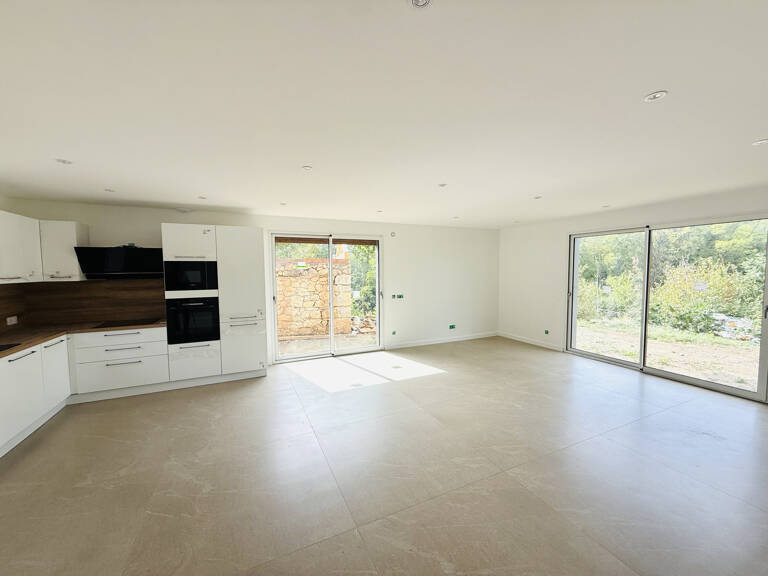 Maison entièrement rénové avec terrain — photo 1