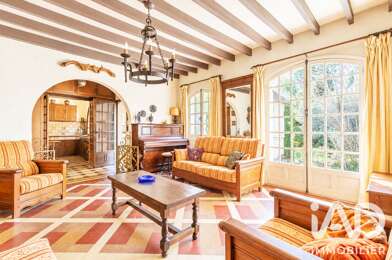 Maison 6 pièces 610000 €