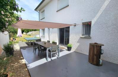 Au cœur de CHAVANOZ - VILLA récente de 120 m² / 1725 m² clos - Garage Serre/jardin — photo du bien