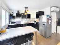 Au cœur de CHAVANOZ - VILLA récente de 120 m² / 1725 m² clos - Garage Serre/jardin — photo 3
