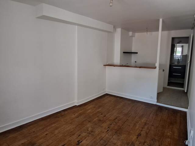 Location Appartement 1 pièce — photo du bien